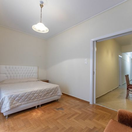 In The Heart Of Athens Apartment Екстериор снимка